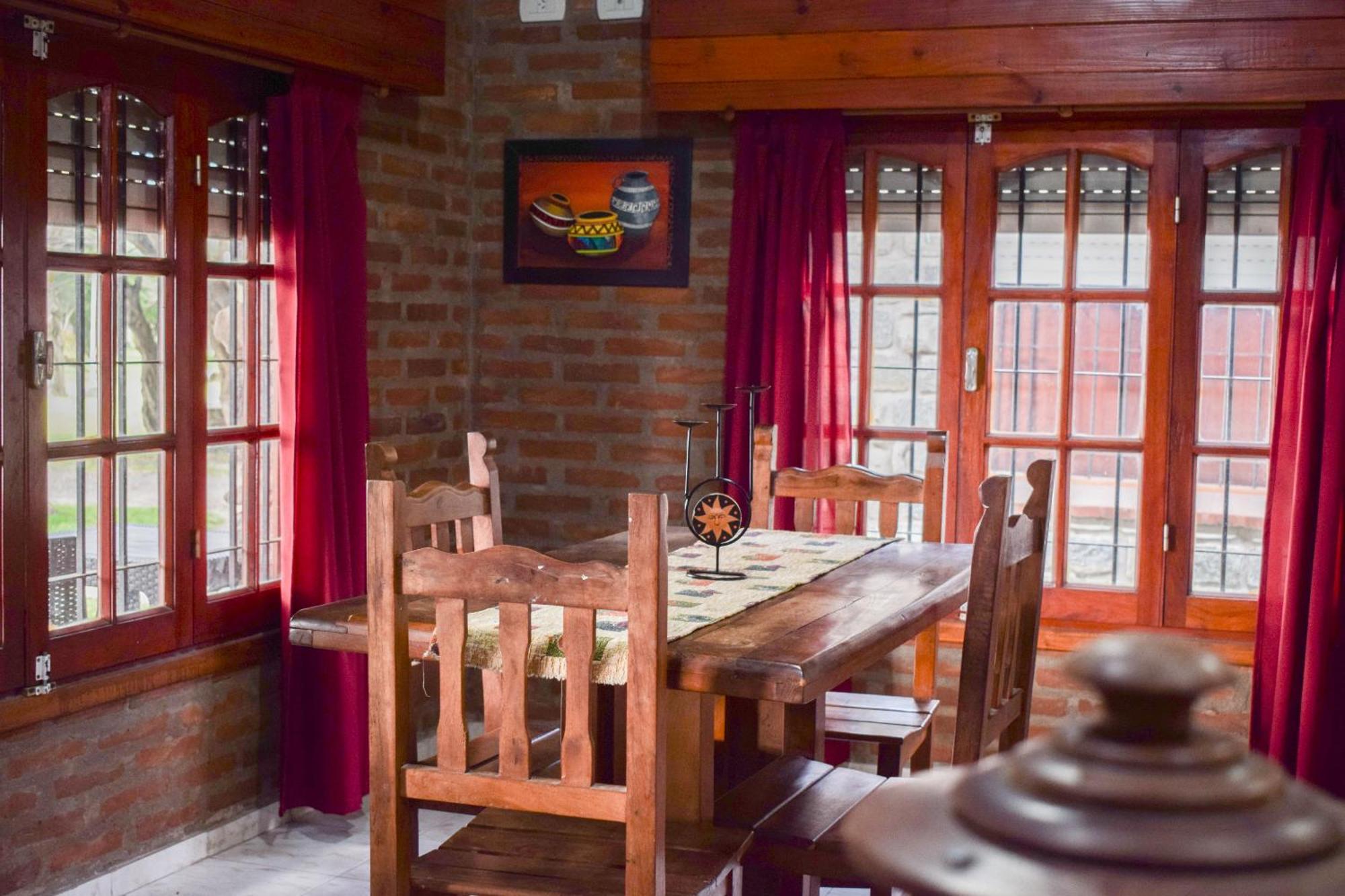 Cabanas Rio Quequen نيكوتشيا المظهر الخارجي الصورة