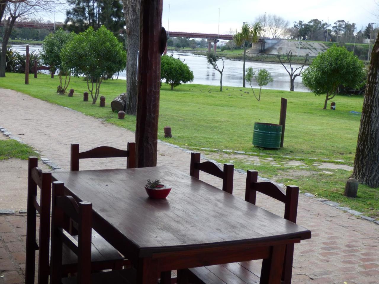 Cabanas Rio Quequen نيكوتشيا المظهر الخارجي الصورة